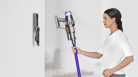 Dyson V11™ Advanced Cordless Vacuum Cleaner – Powerful Suction, Intelligent Cleaning Modes & Deep Whole-Home Cleaning Performance
