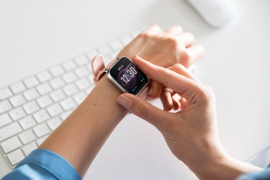 Ultimate Guide to Choosing the Perfect Smartwatch: Apple, Samsung, Huawei, and Fitbit